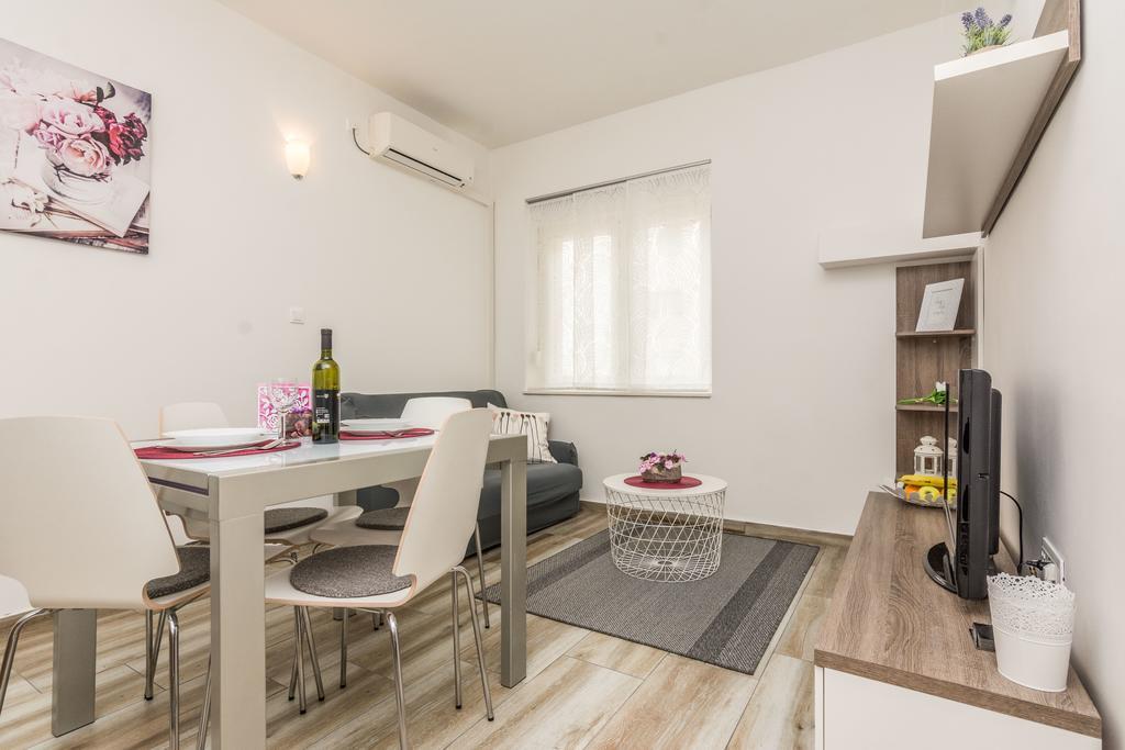 Melita Center Apartment Zadar Exterior photo